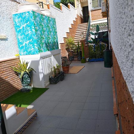 Bianca Chic Studio - Carihuela Beach At 300M Torremolinos Luaran gambar