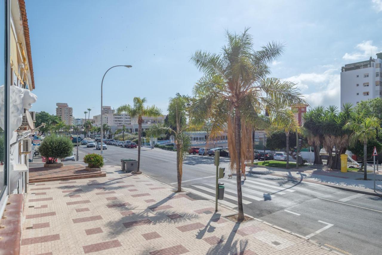Bianca Chic Studio - Carihuela Beach At 300M Torremolinos Luaran gambar